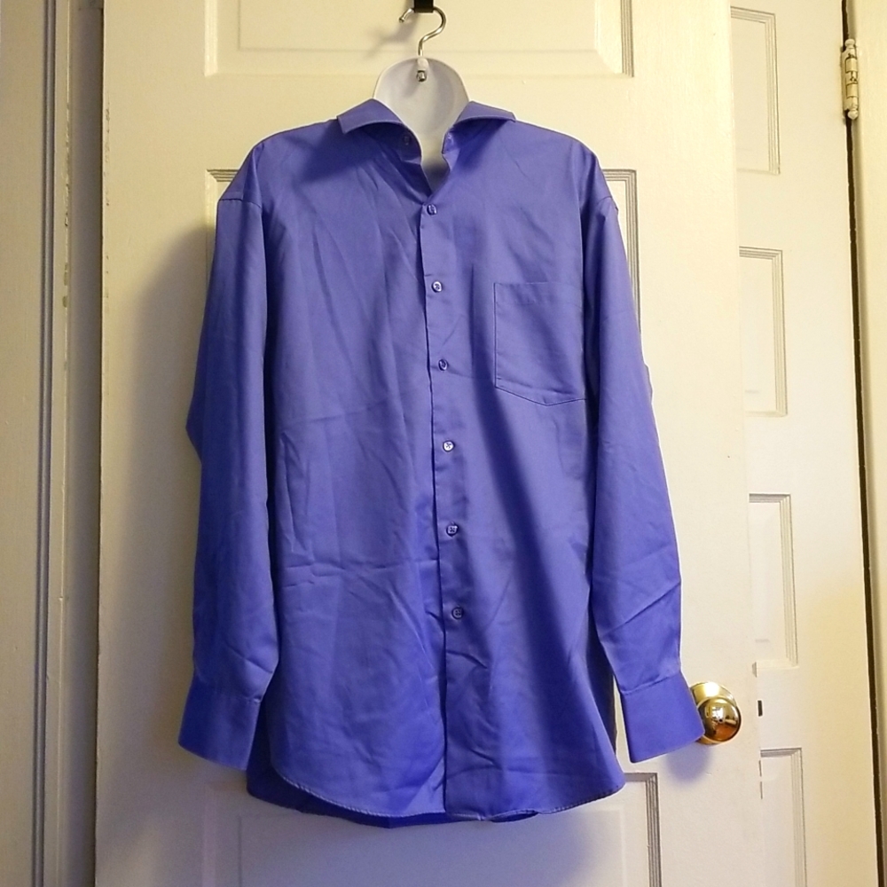 Mens Van Heusen Button Down Size 17 (32/33) LARGE Periwinkle Blue